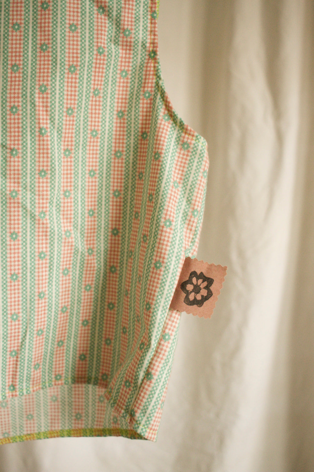 M , L / Smock Top - stephanie